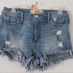 Hollister high rise 2” inseam shorts | size 7